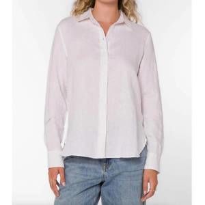 NEW VELVET HEART women's fantasy island linen button down shirt in wheat